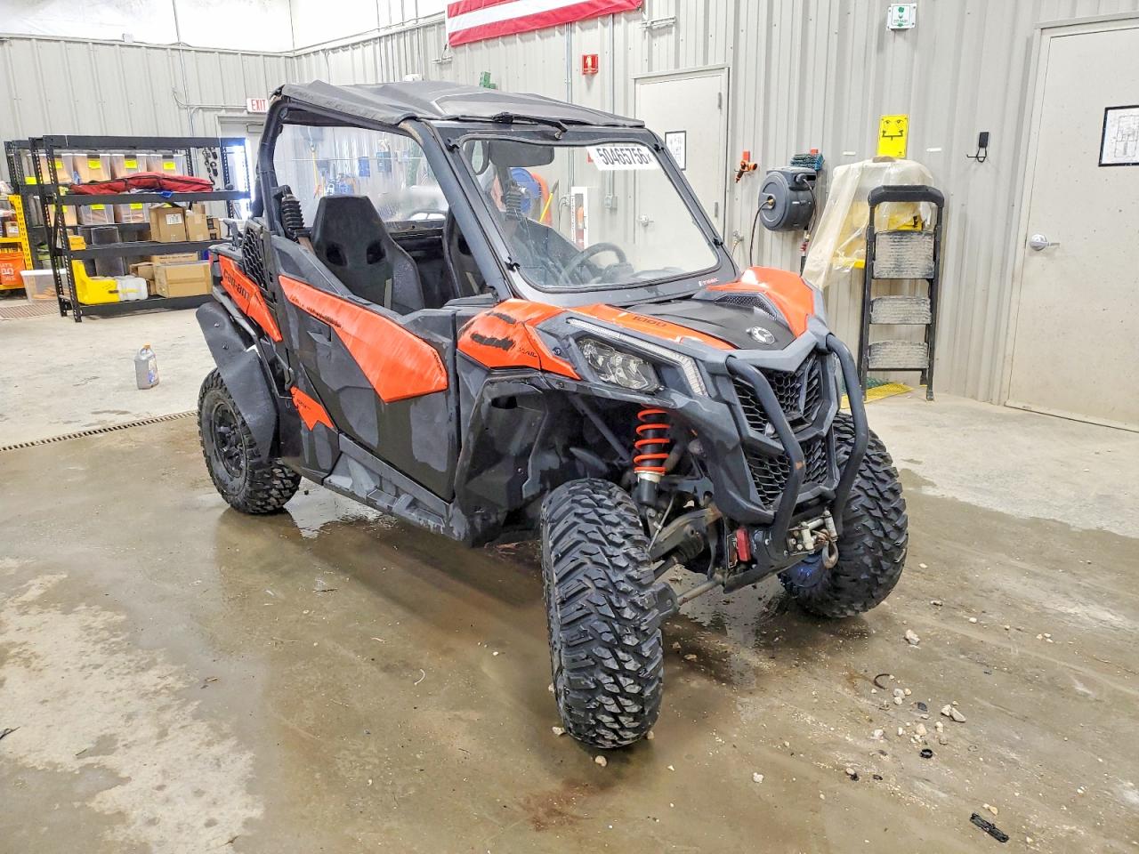 Salvage Can-Am Maverick M Image