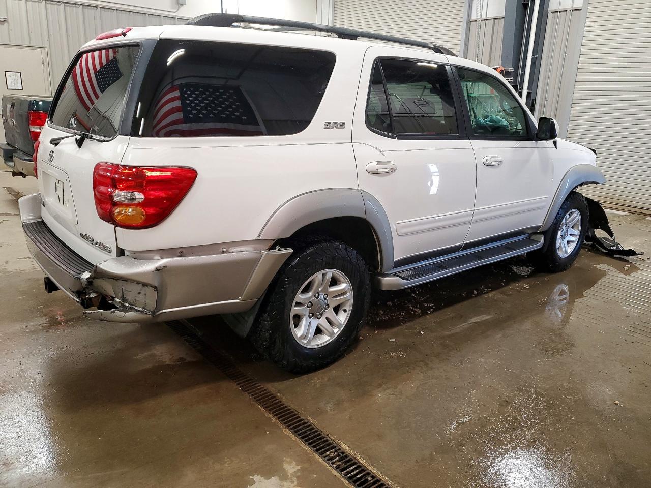 Toyota Sequoia Sr5