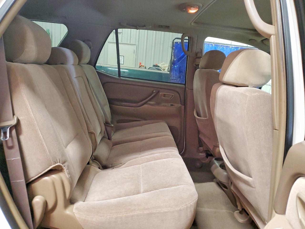 Toyota Sequoia Sr5