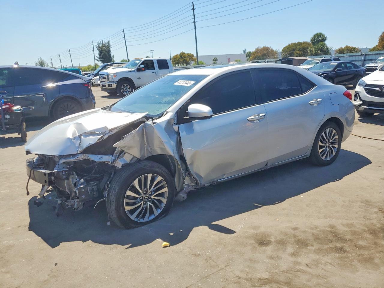 Salvage Toyota Corolla Image