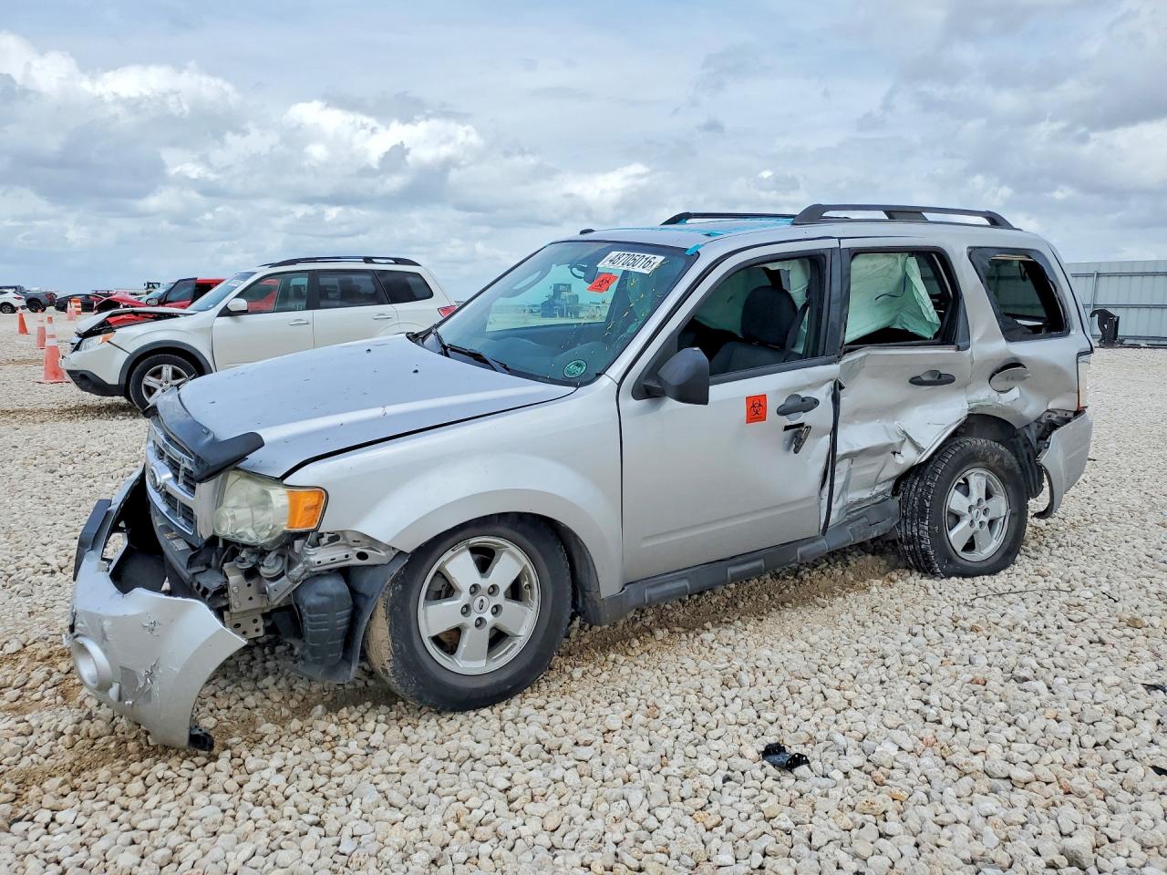 Salvage Ford Escape Image
