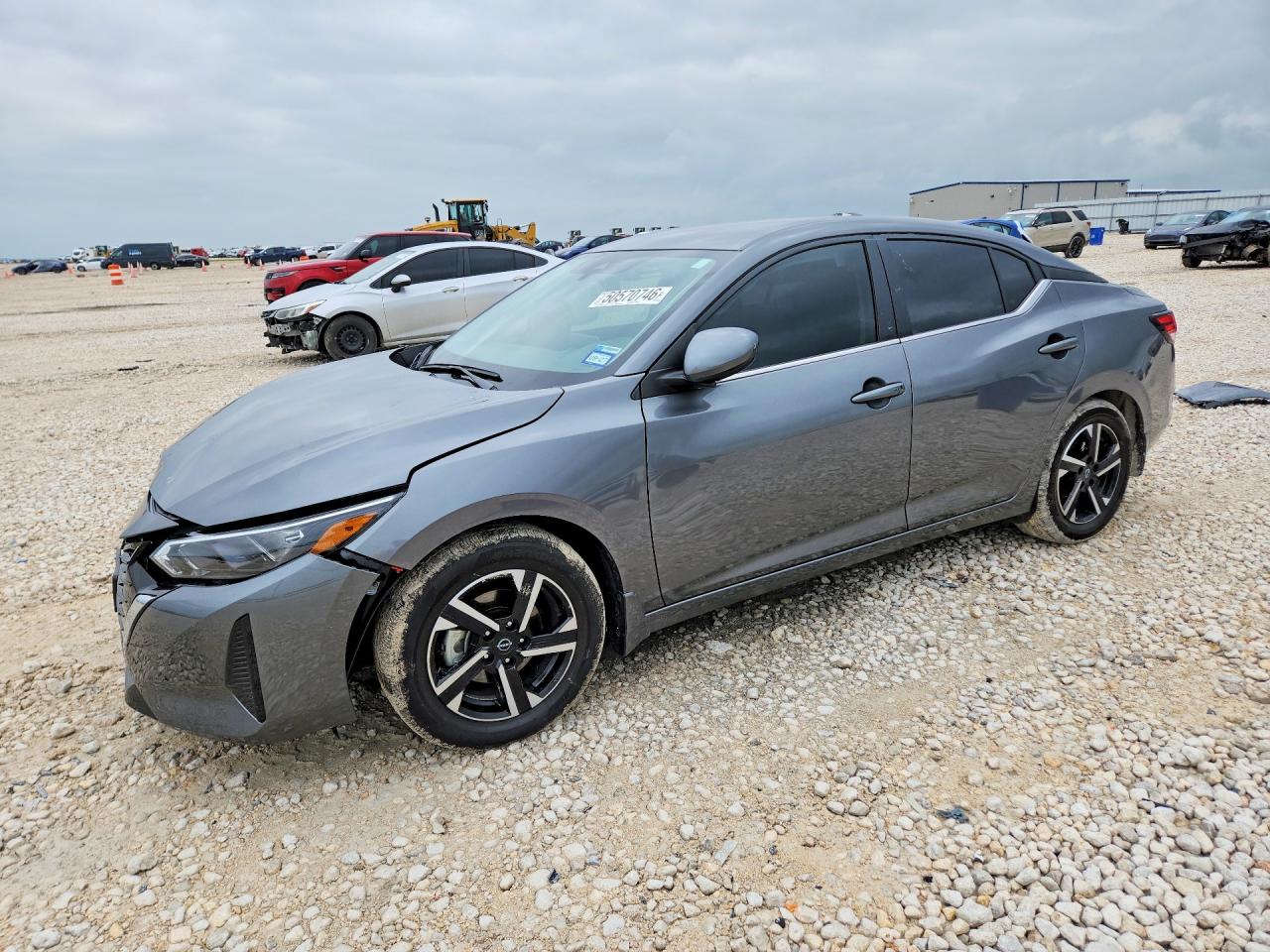 Salvage Nissan Sentra Image