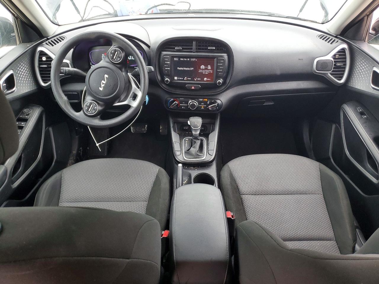 Kia Soul Lx