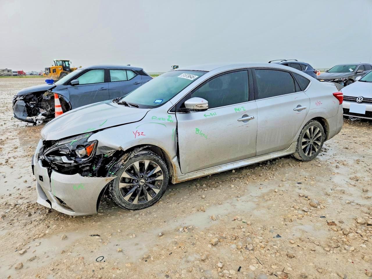 Salvage Nissan Sentra Image