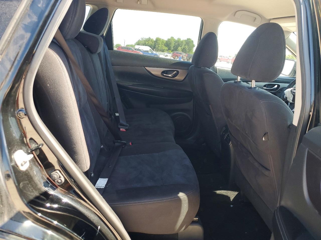 Nissan Rogue Sv