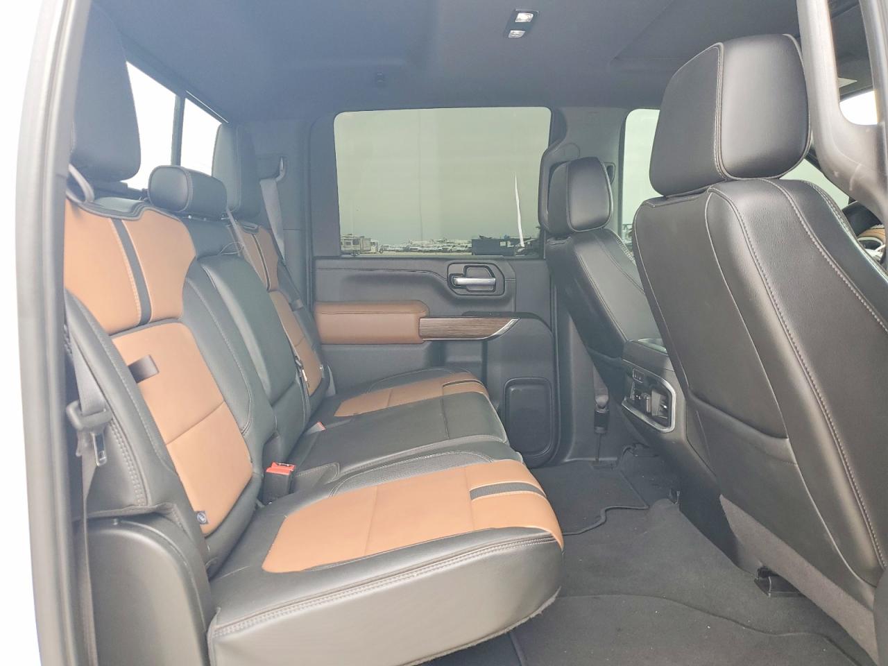 Chevrolet Silverado K3500 High Country