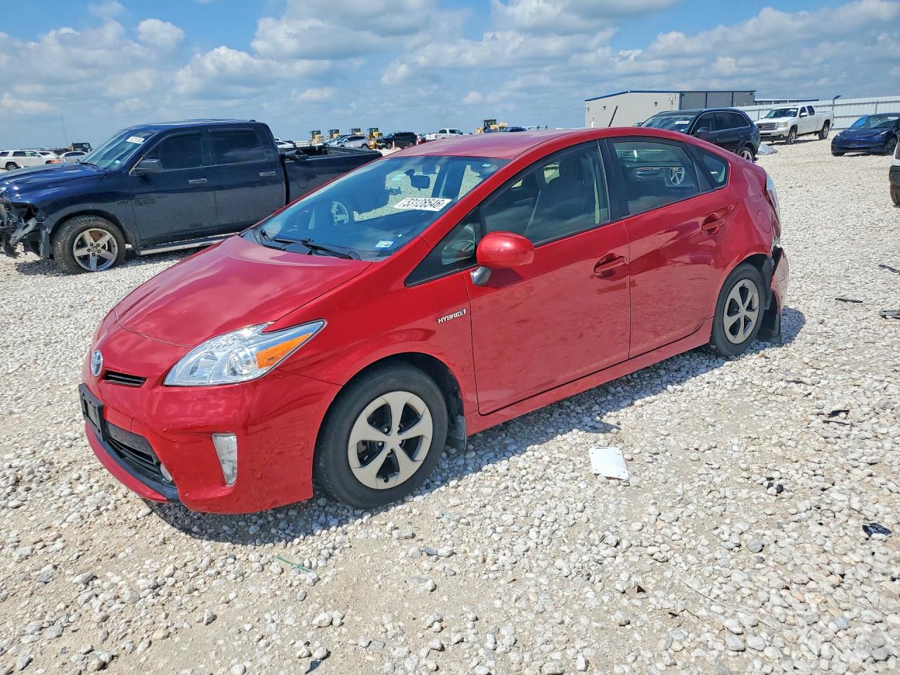Salvage Toyota Prius Image