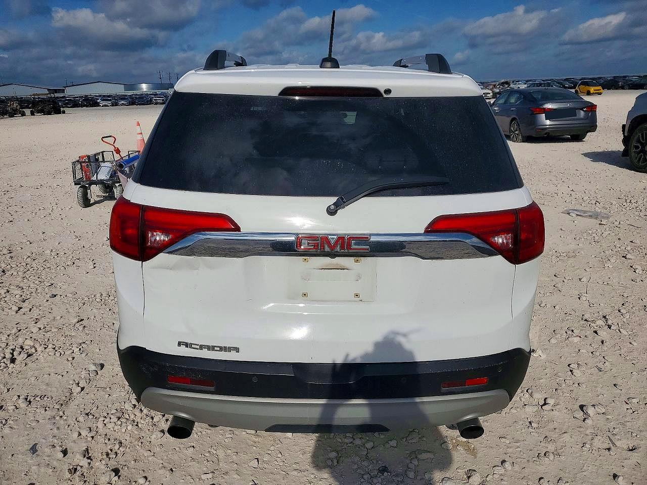 GMC Acadia Slt-1