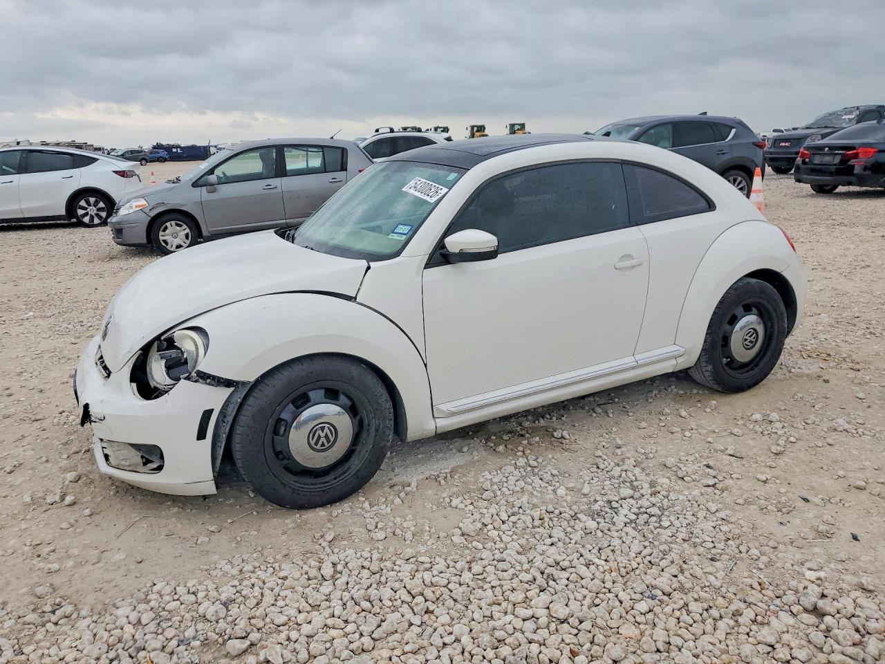 Salvage Volkswagen Beetle Image