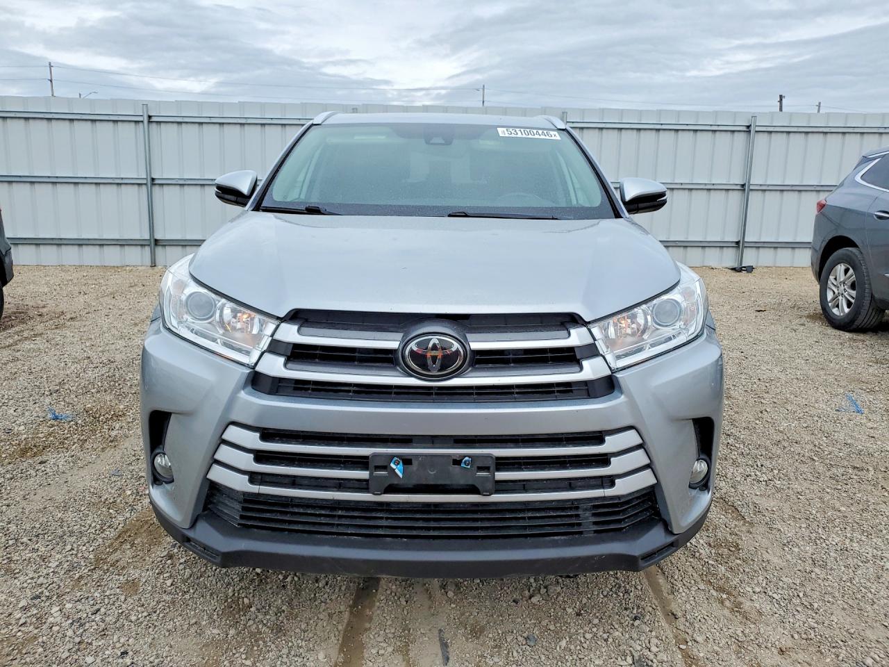 Toyota Highlander Xle