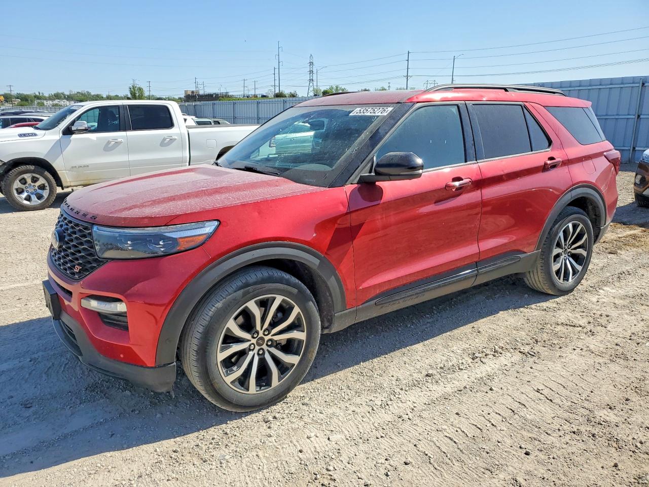 Salvage Ford Explorer Image