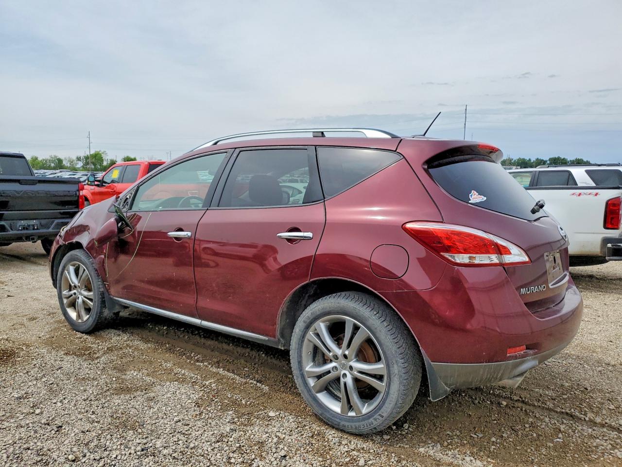 Nissan Murano S