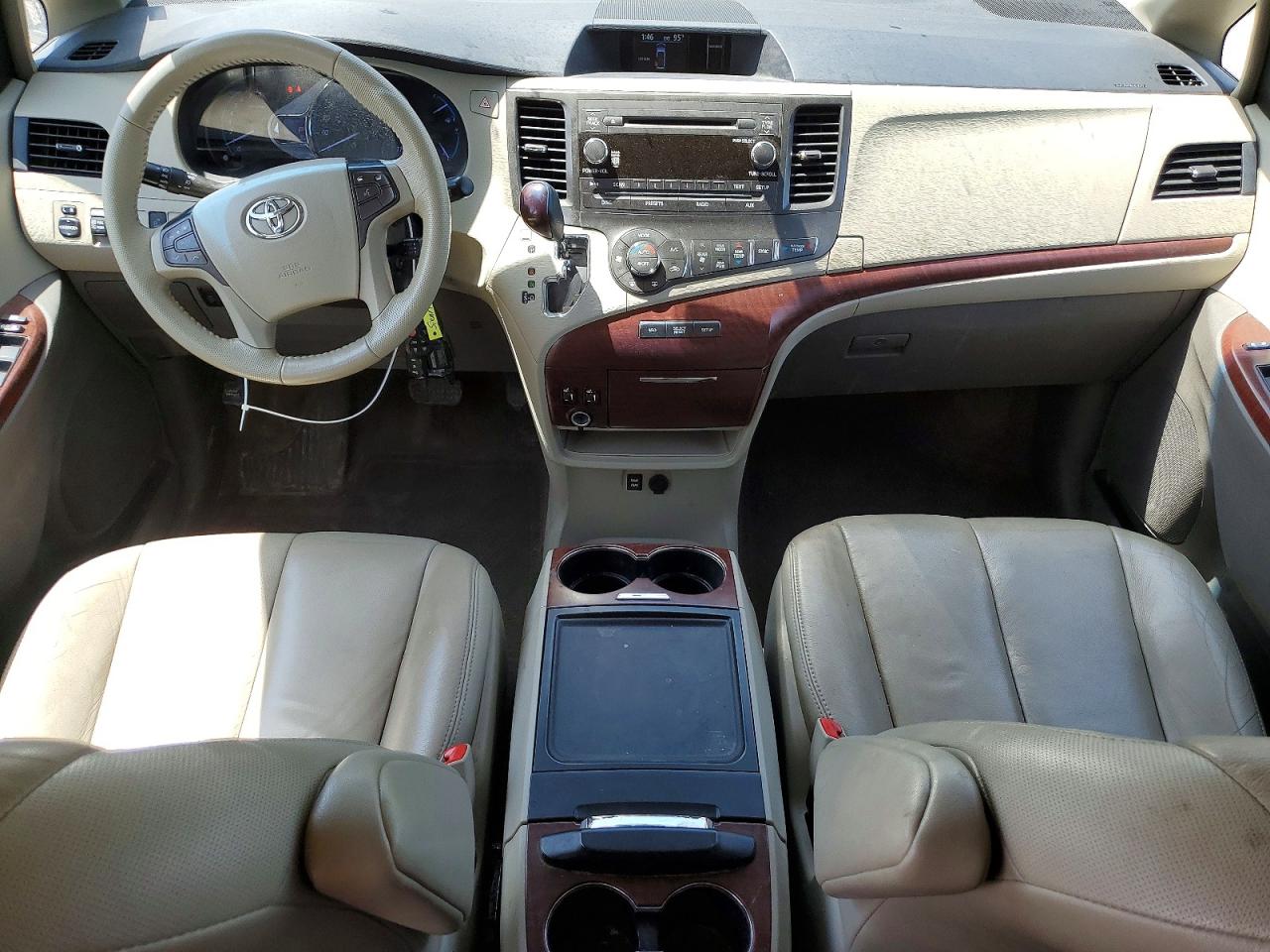 Toyota Sienna Xle 7-passenger