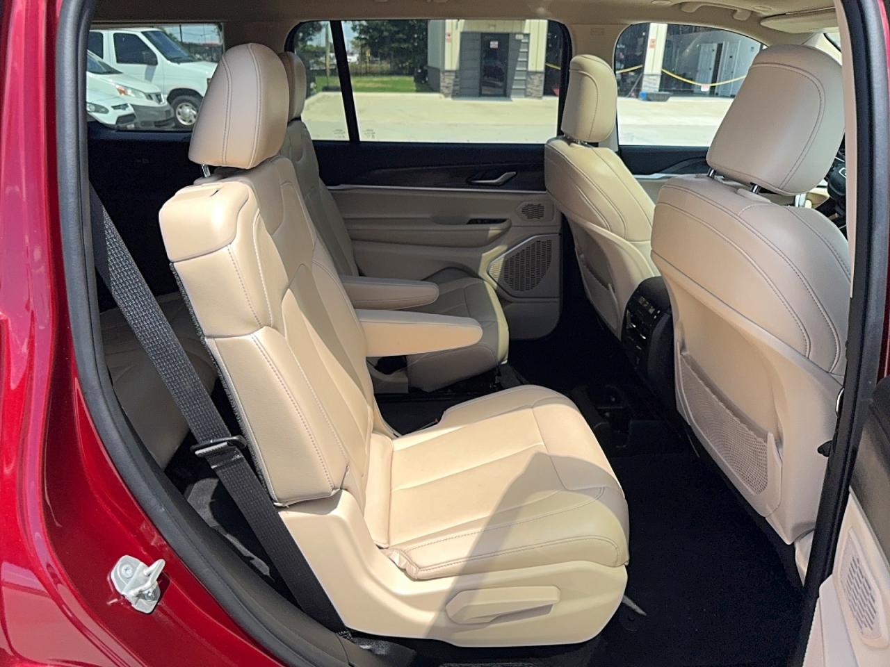 Jeep Cherokee L Limited
