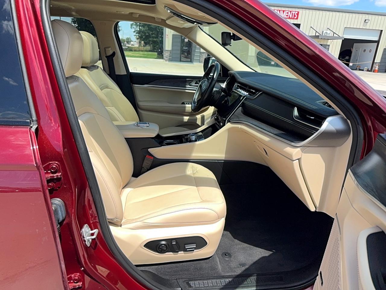 Jeep Cherokee L Limited