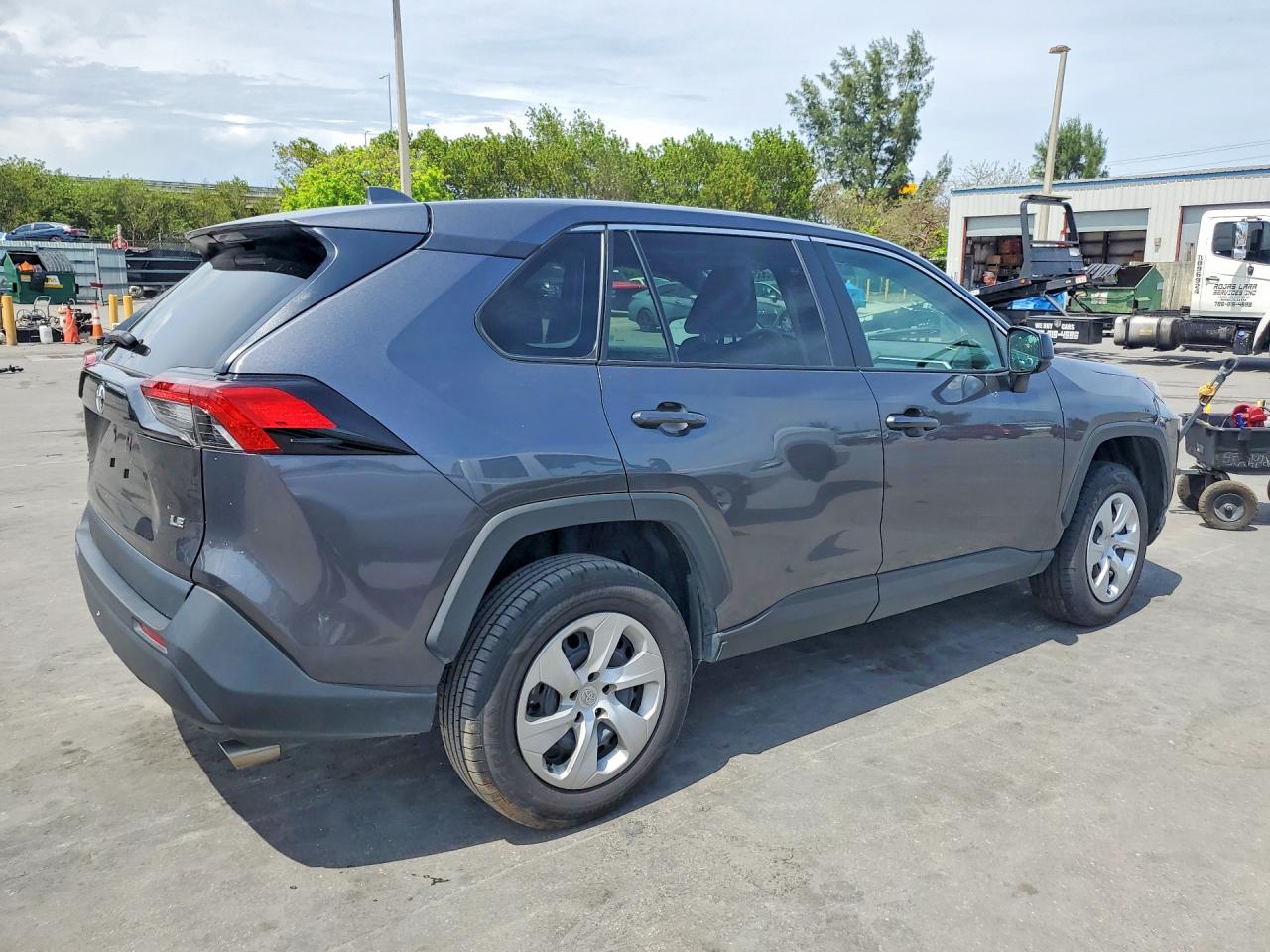 Toyota RAV4 Le