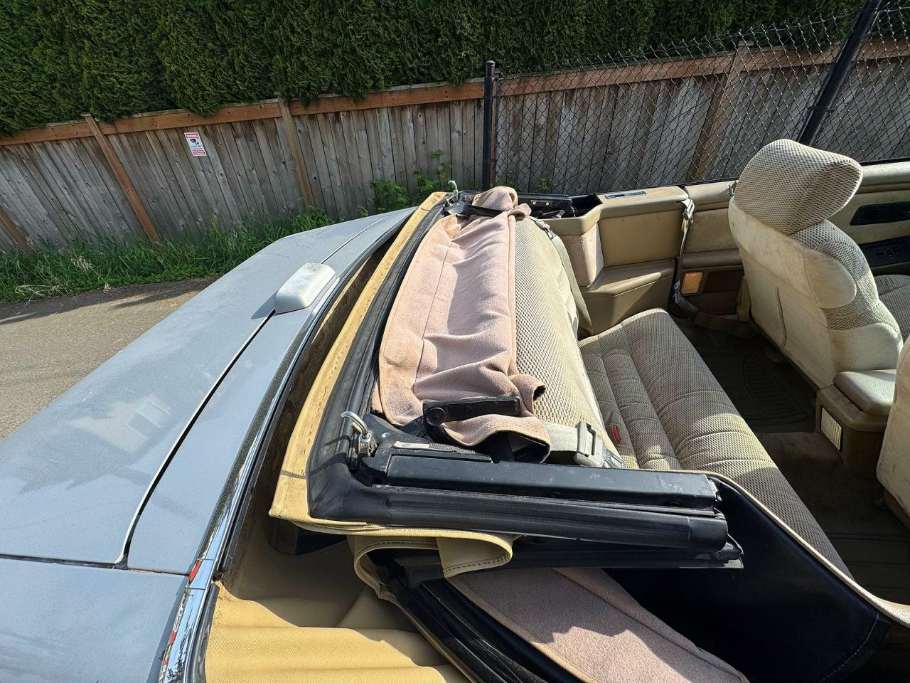 Chrysler Lebaron Base