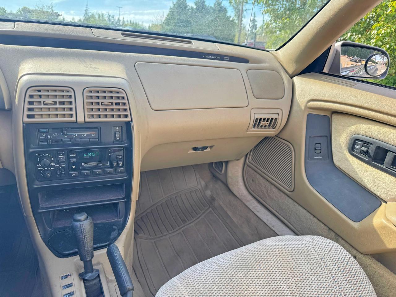 Chrysler Lebaron Base