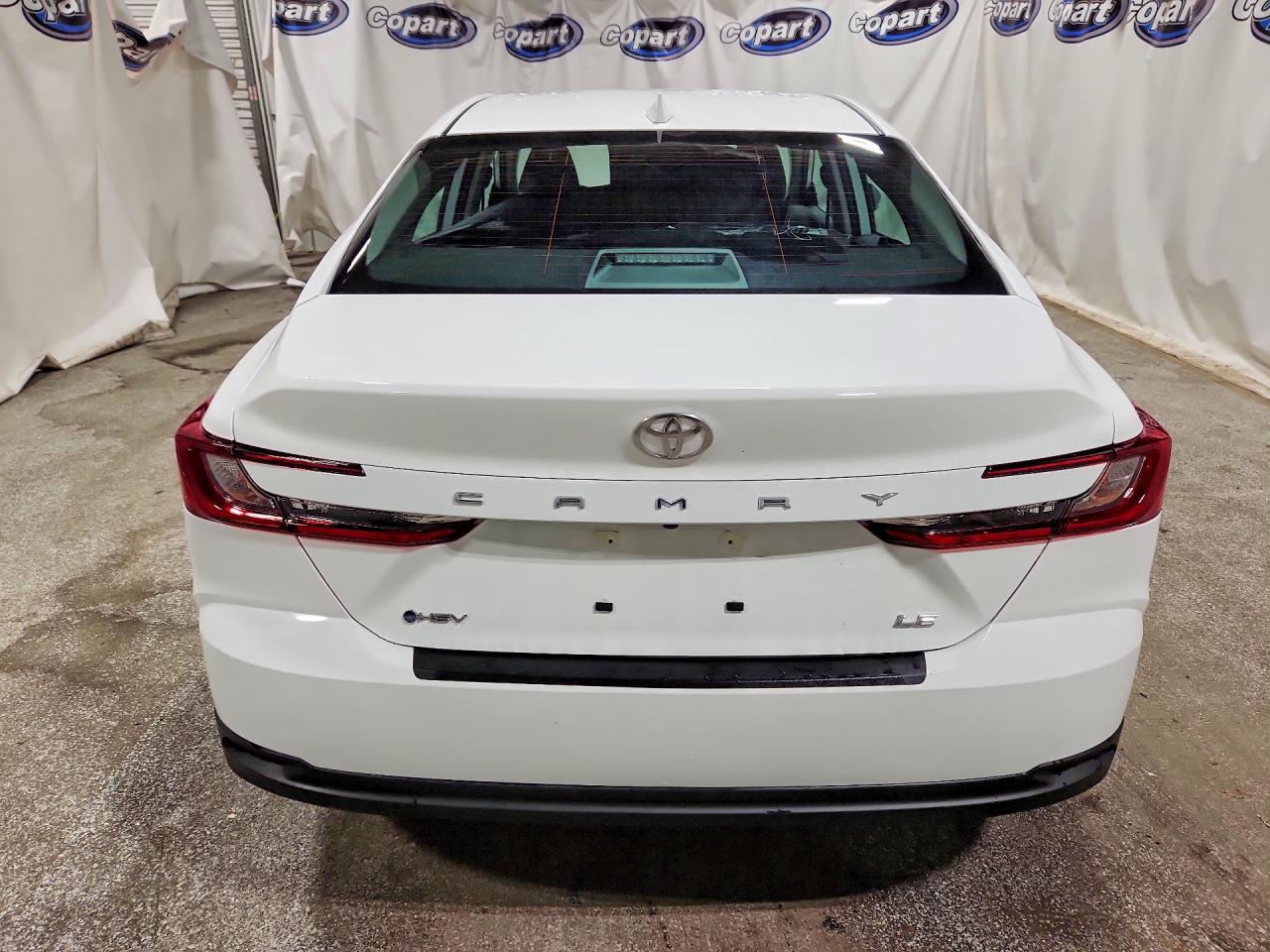 Toyota Camry Le