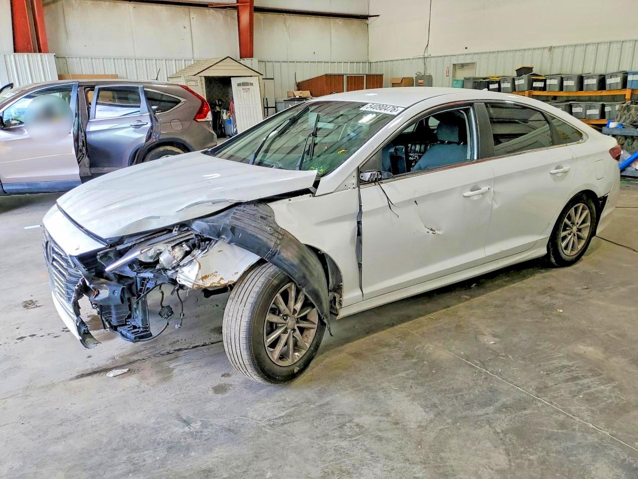 Salvage Hyundai SONATA Image
