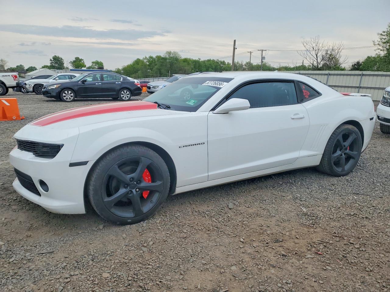 Salvage Chevrolet Camaro Image