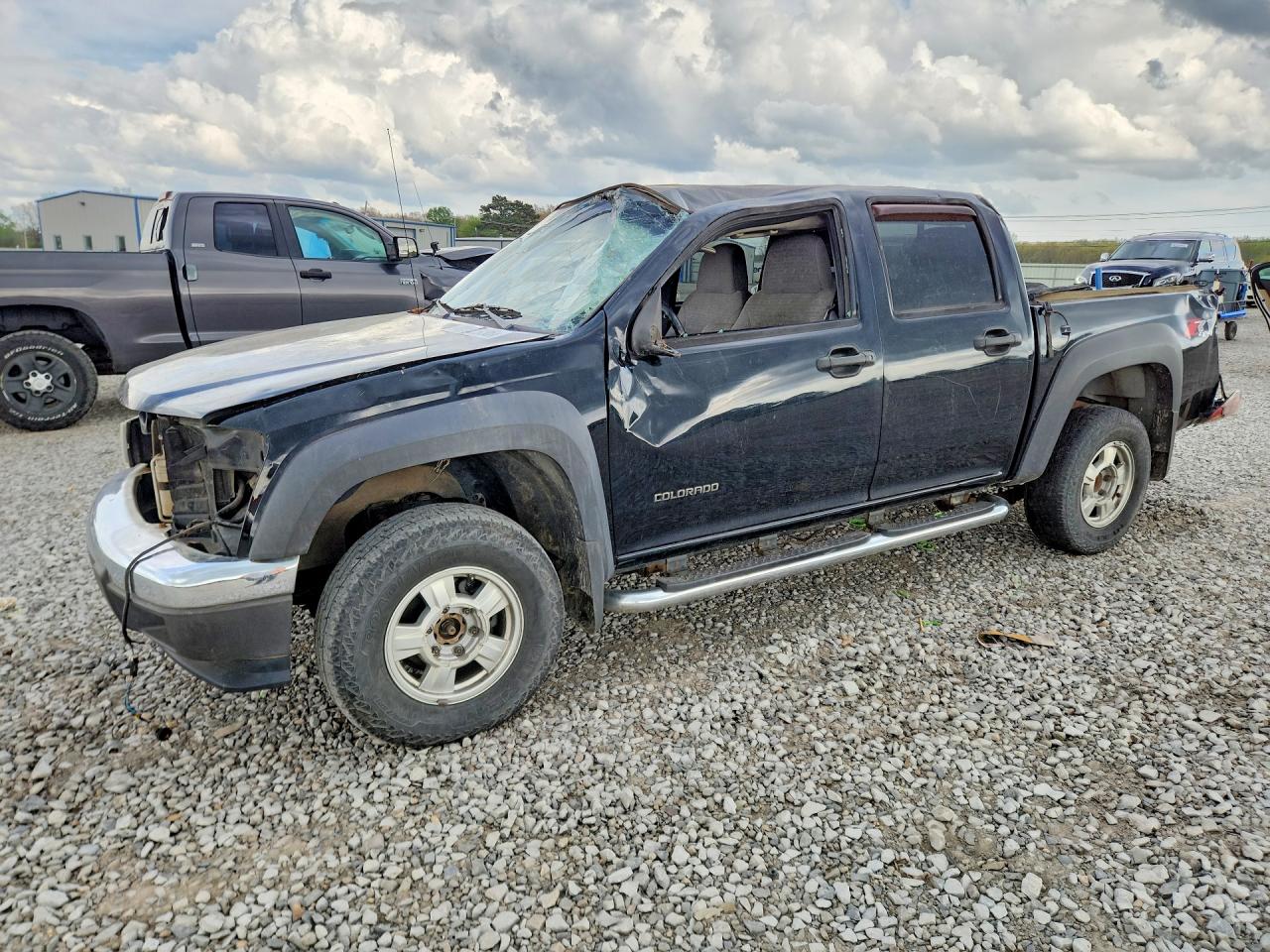 Salvage Chevrolet Colorado Image