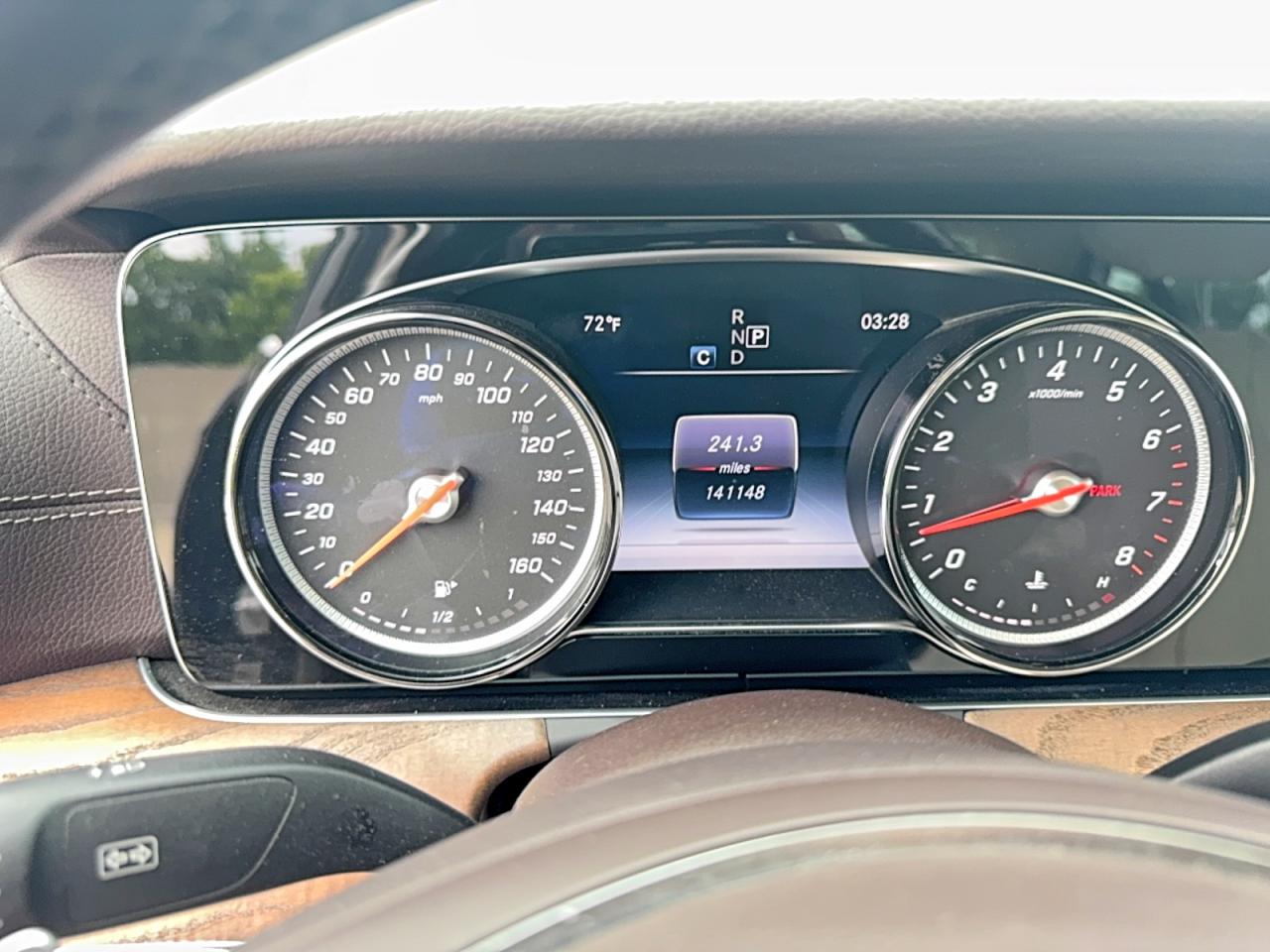 Mercedes-Benz E-Class 300