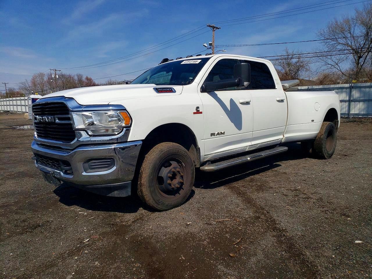 Salvage Ram 3500 Image
