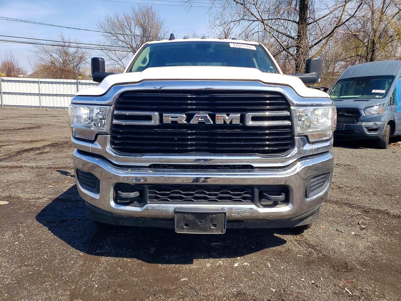 Ram 3500 Big Horn/lone Star