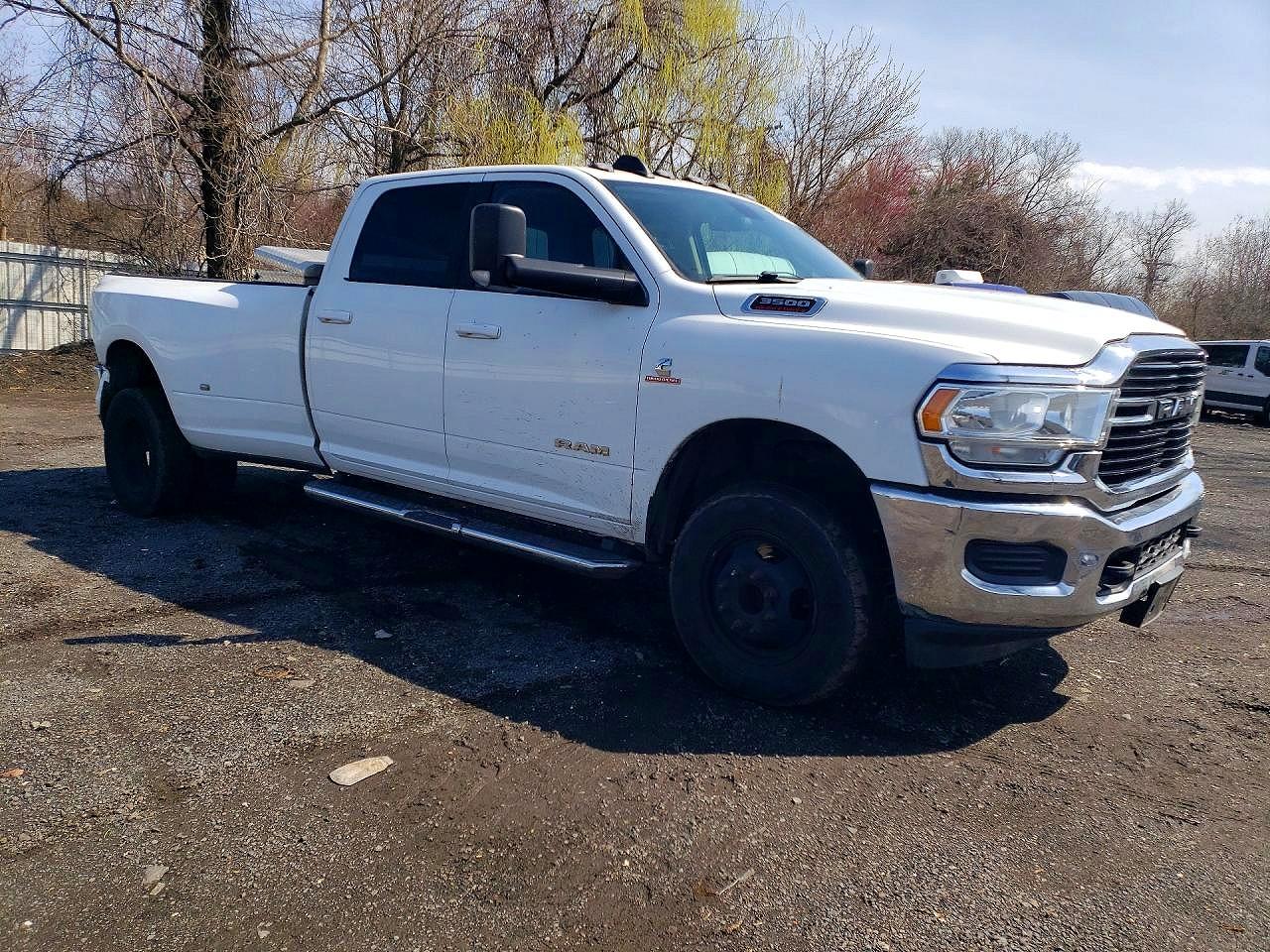 Ram 3500 Big Horn/lone Star