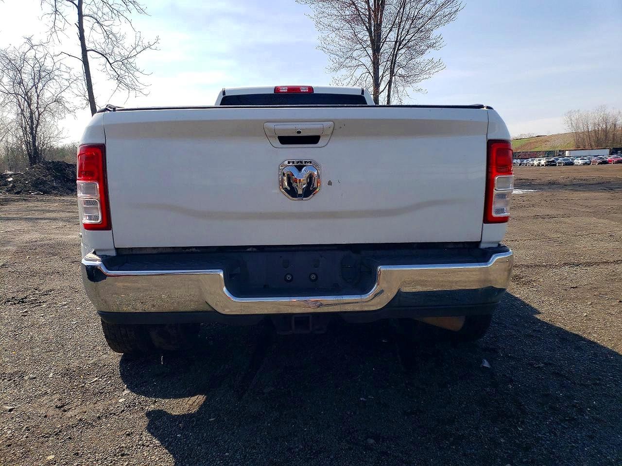 Ram 3500 Big Horn/lone Star