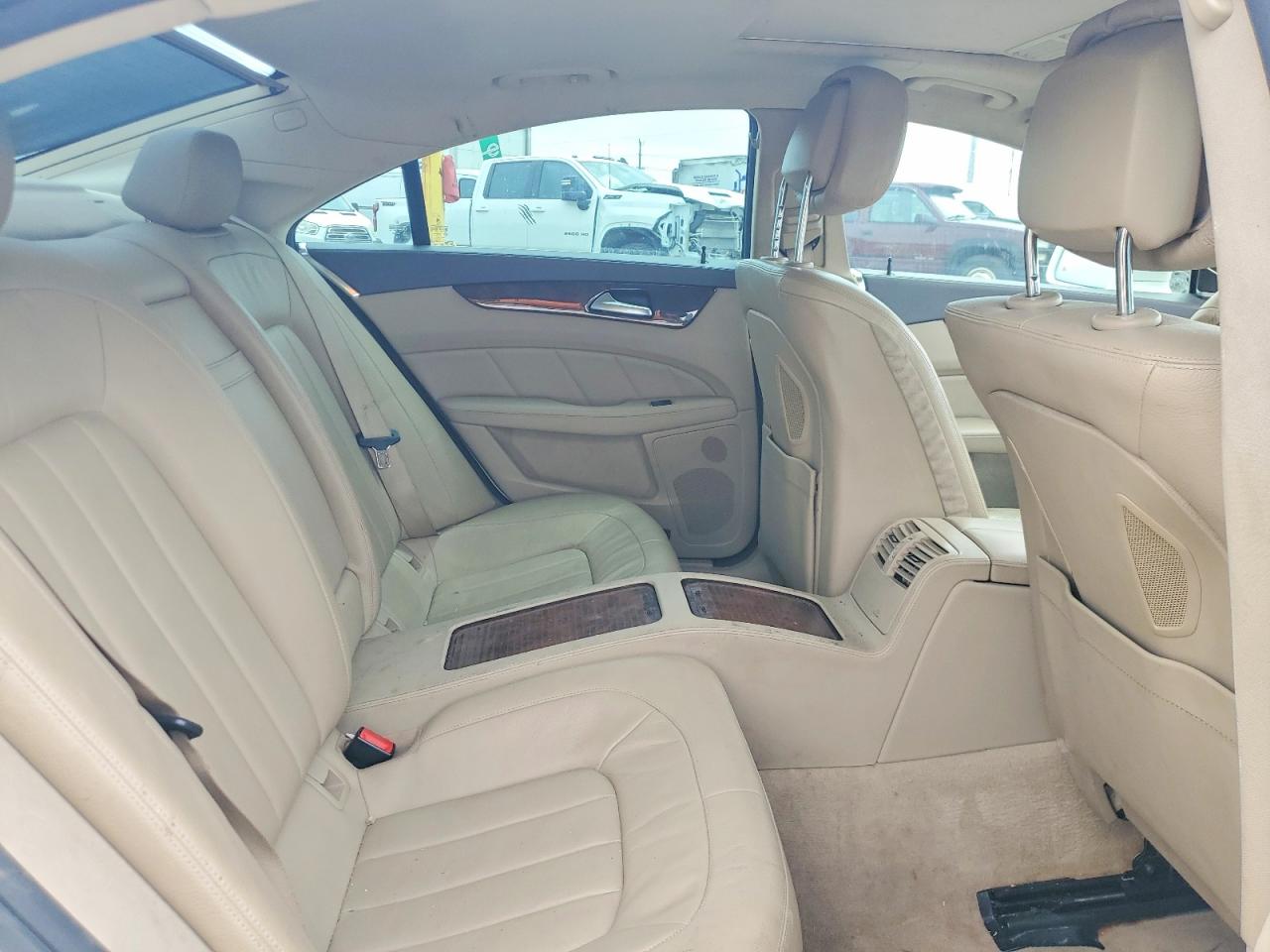 Mercedes-Benz Cls-class 550
