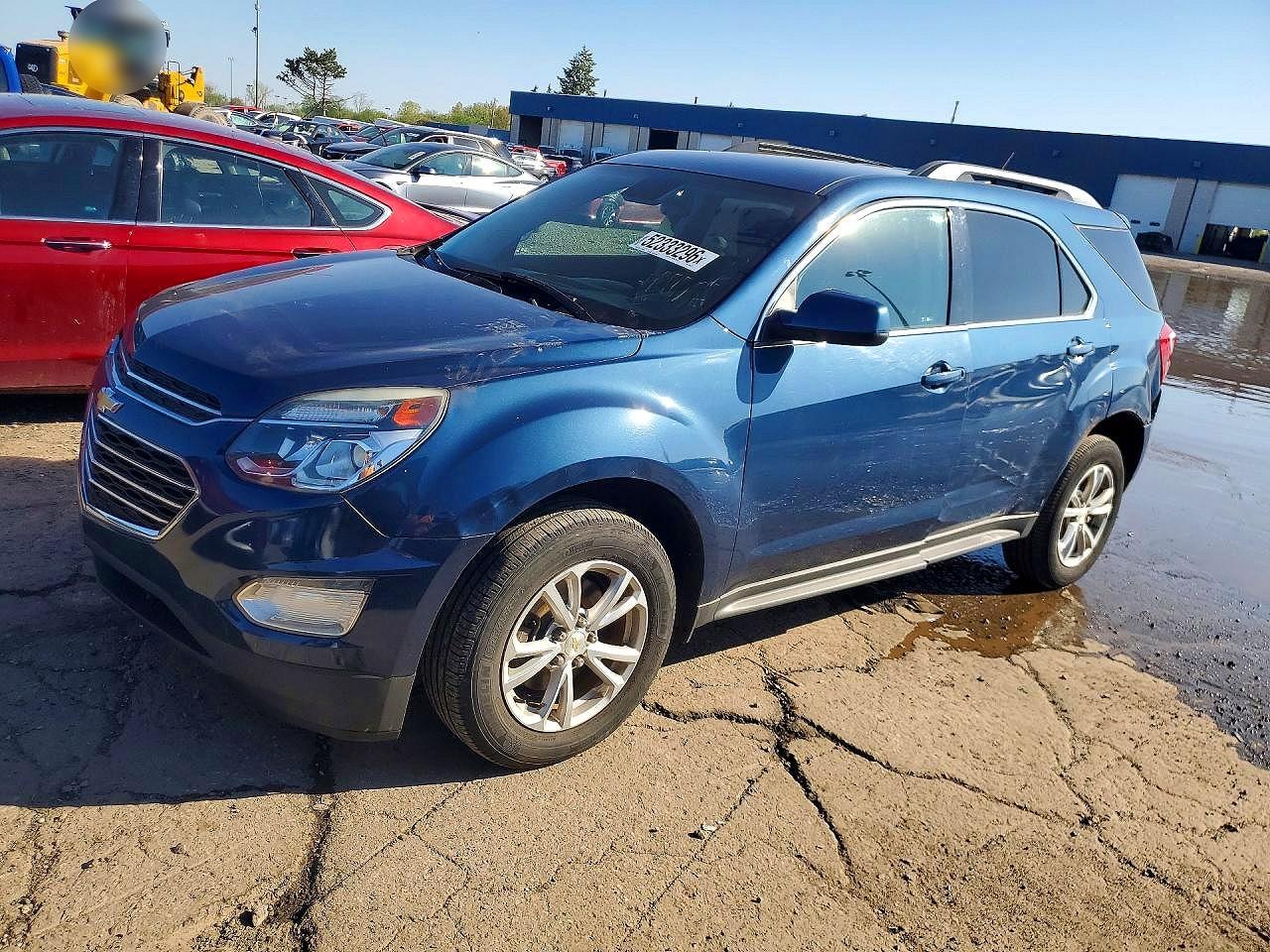 Salvage Chevrolet Equinox Image