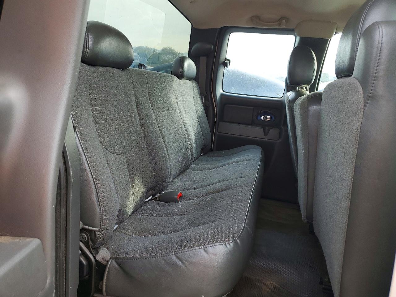 Chevrolet Silverado C1500