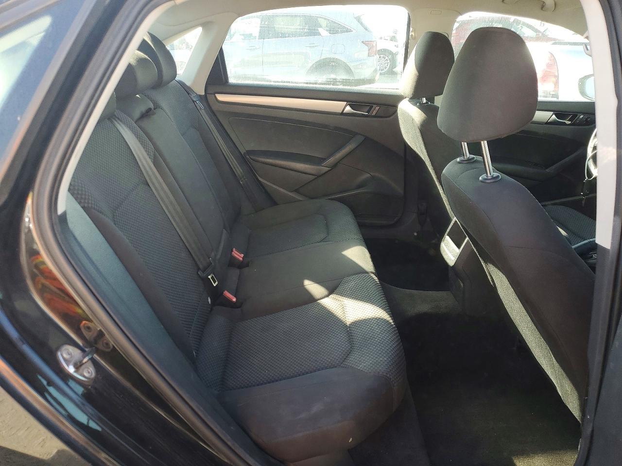 Volkswagen Passat S