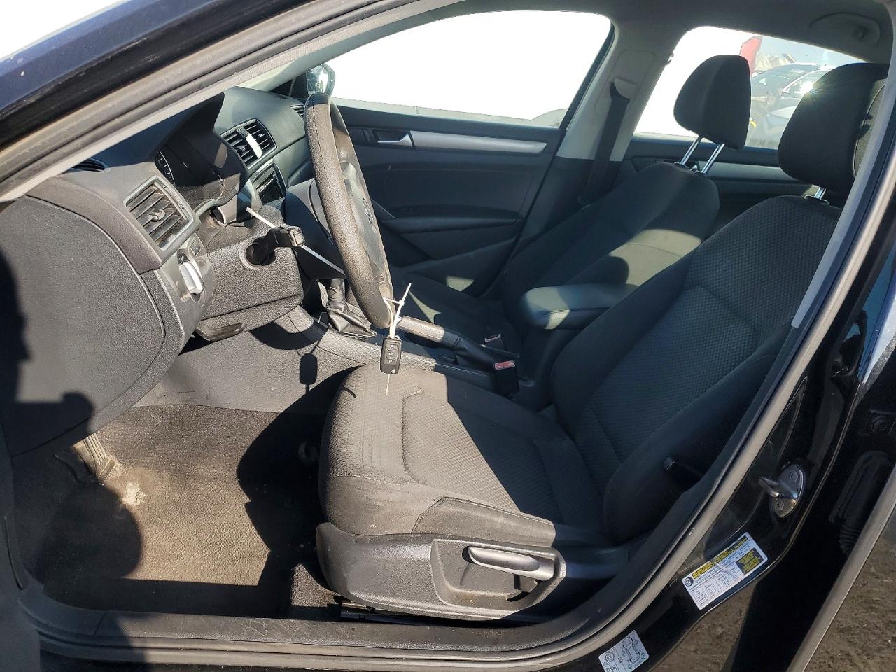 Volkswagen Passat S