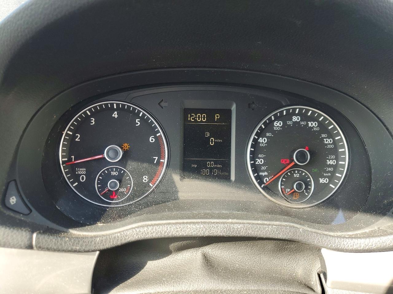 Volkswagen Passat S