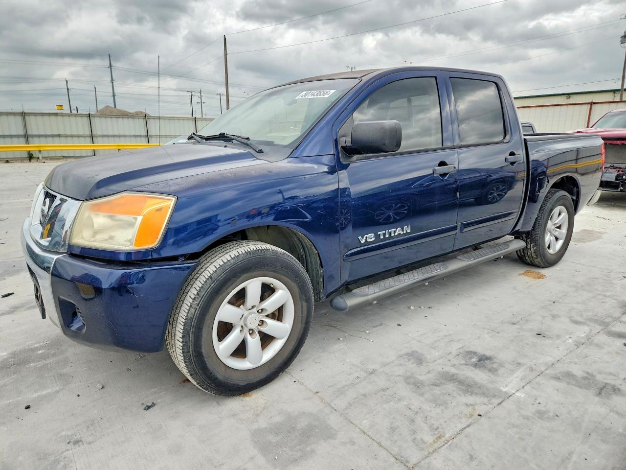 Salvage Nissan Titan Image