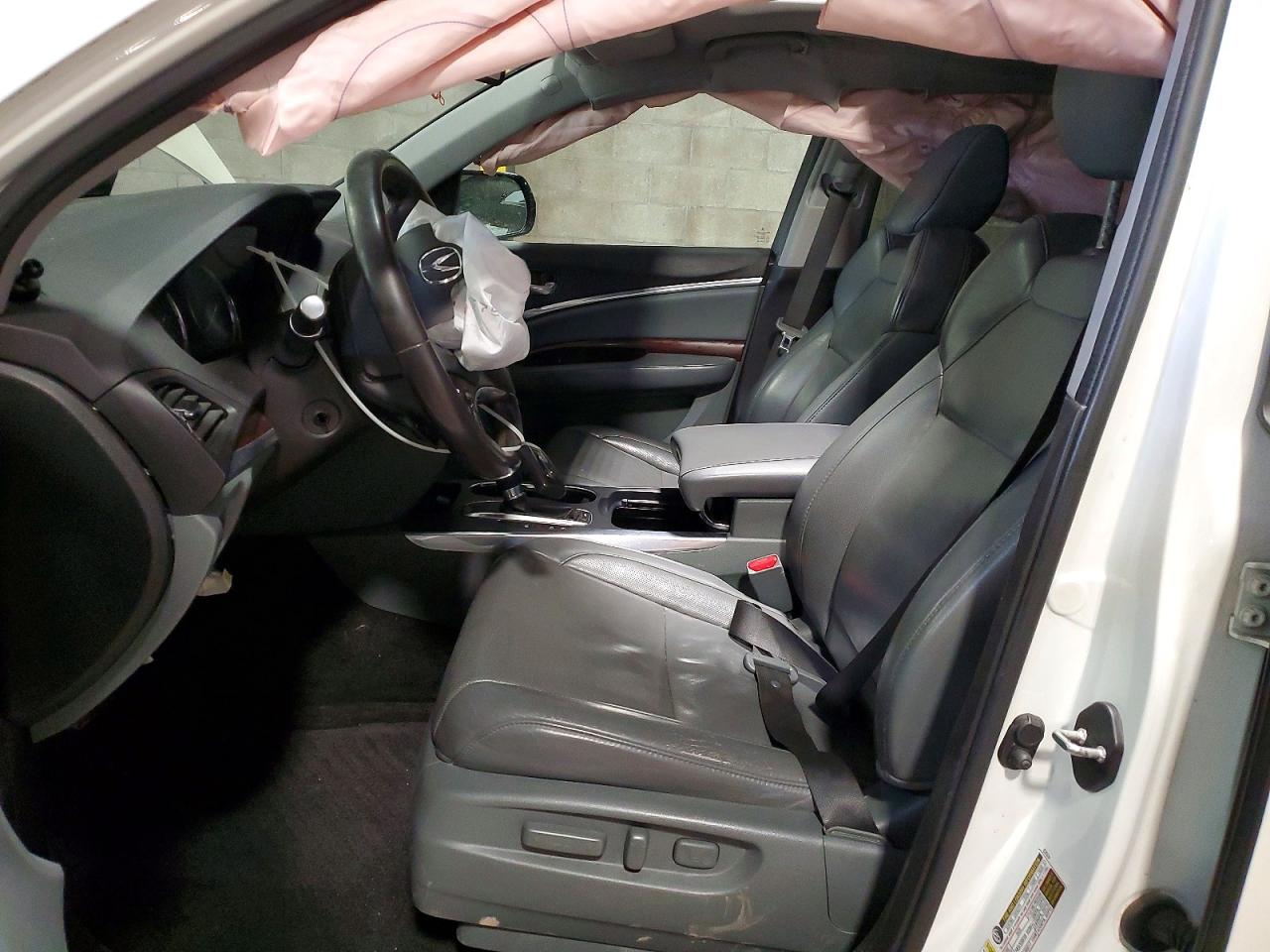Acura MDX Advance