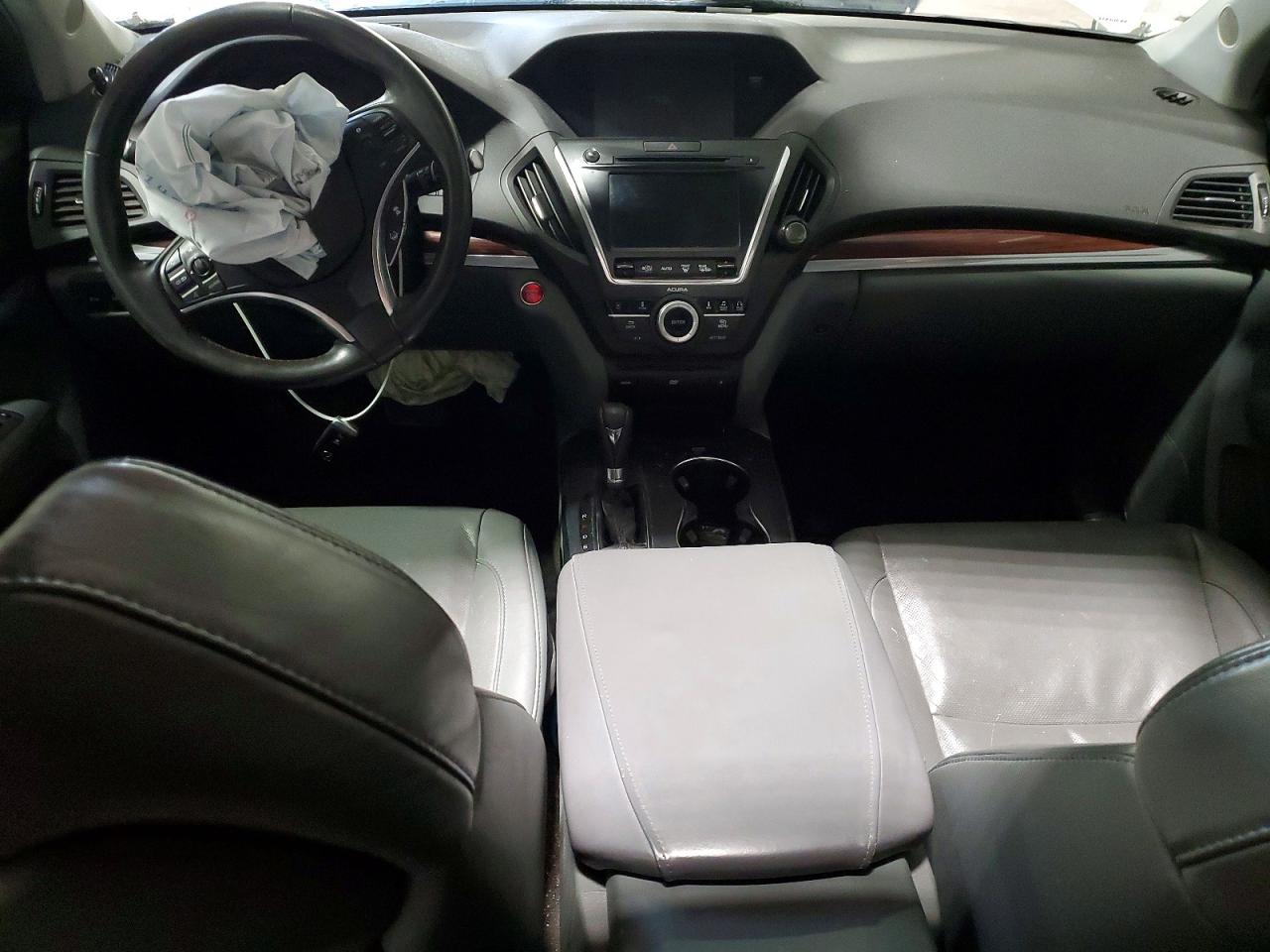 Acura MDX Advance