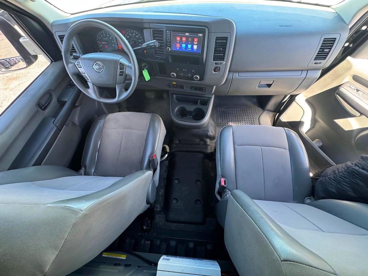 Nissan Nv 2500 Hd Sv