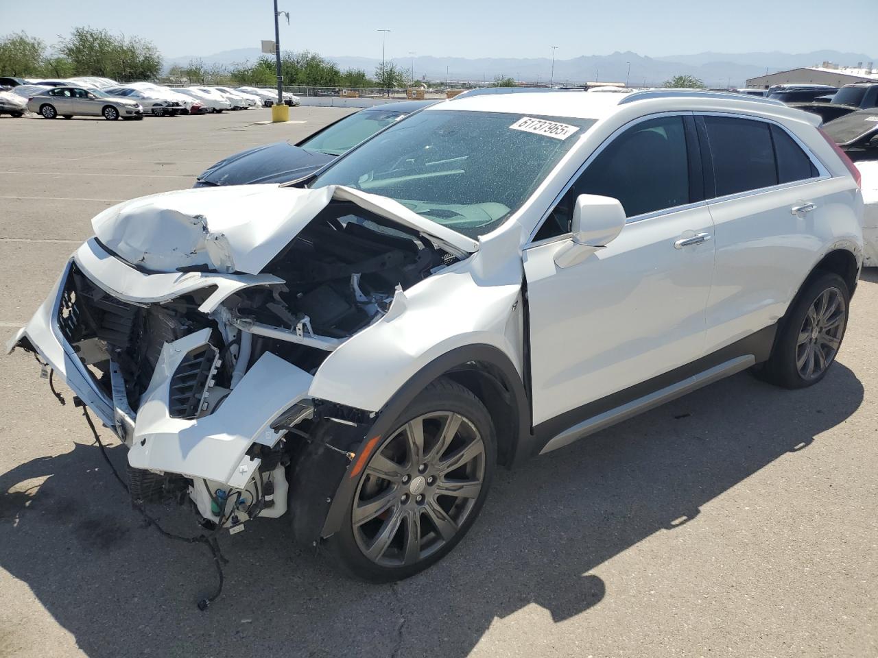 Salvage Cadillac XT4 Image