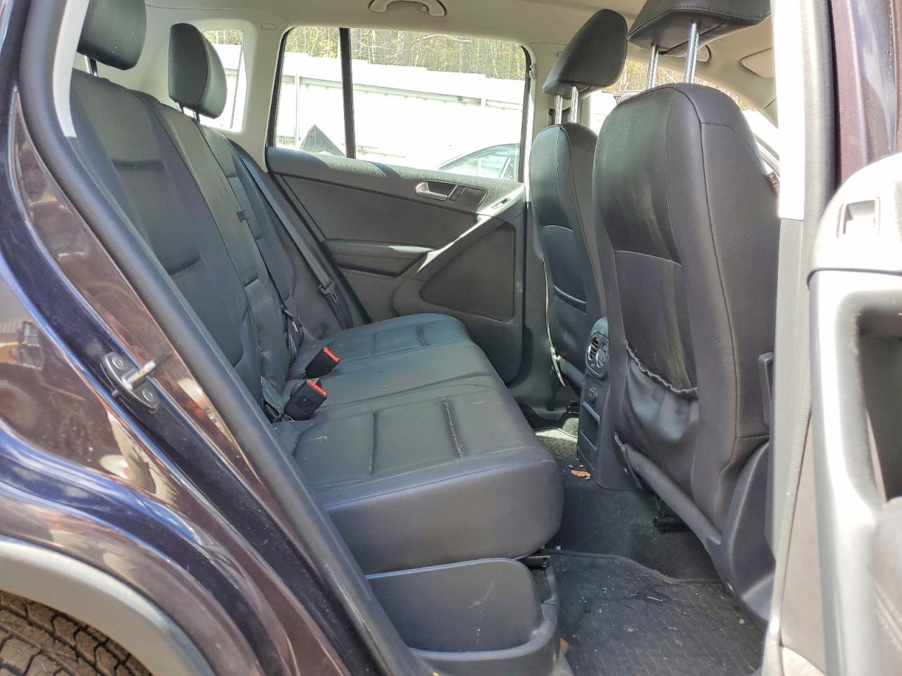 Volkswagen Tiguan S