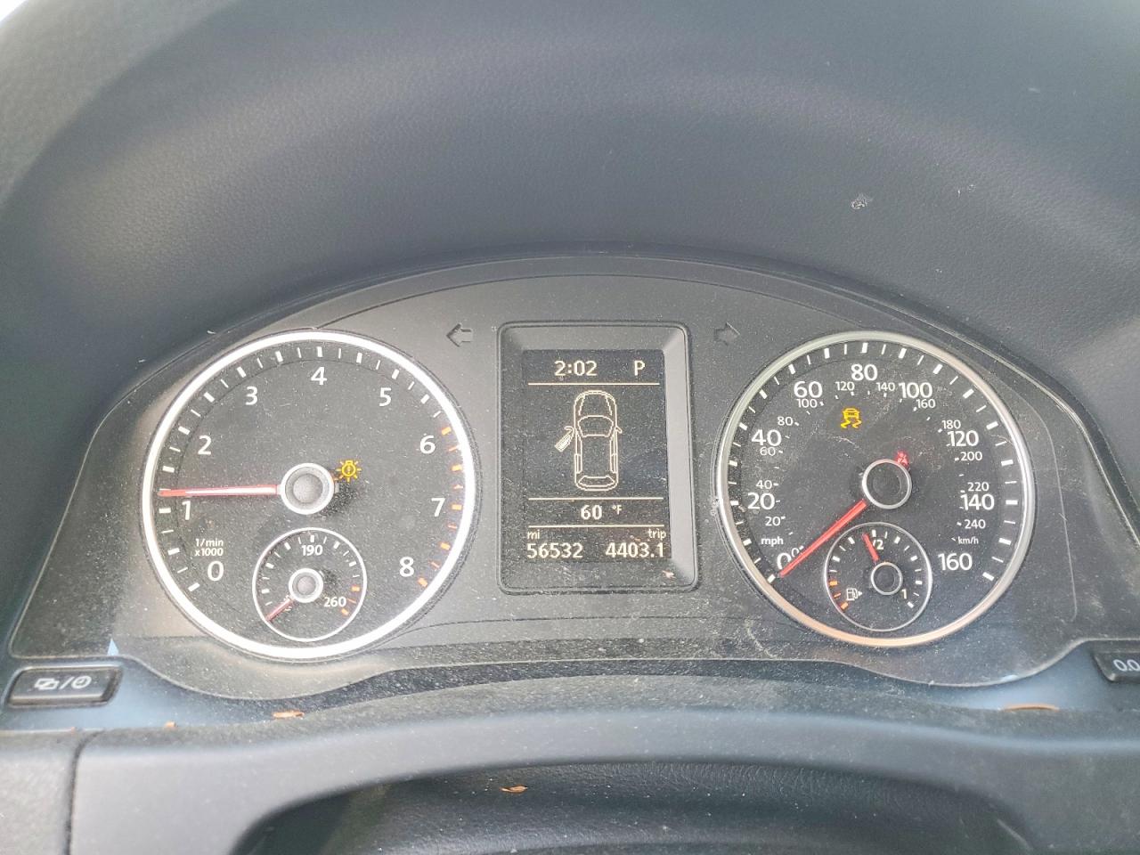 Volkswagen Tiguan S