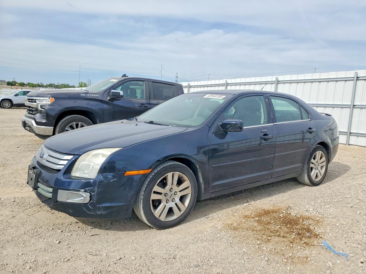 Salvage Ford Fusion Image