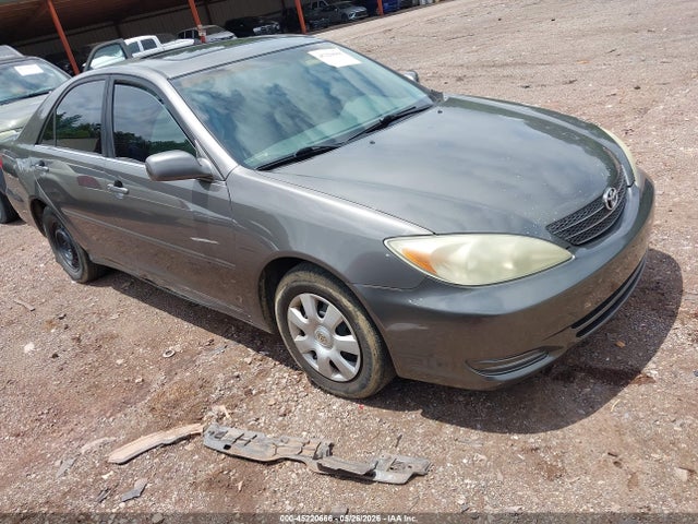 Salvage Toyota Camry Image