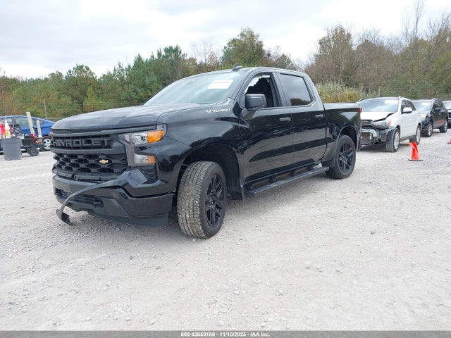 Chevrolet Silverado 1500 2wd  Short Bed Custom