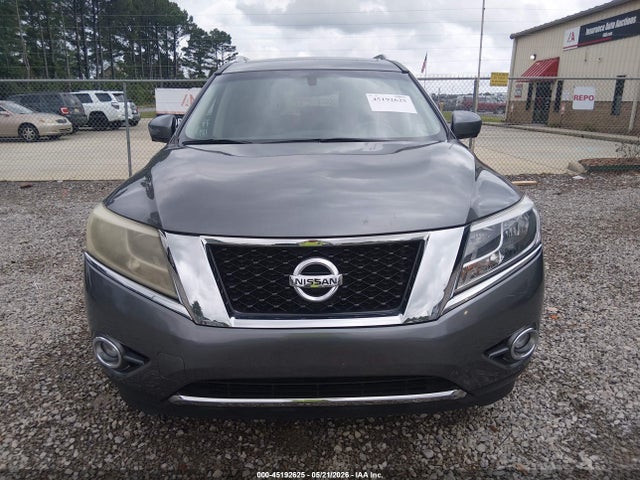 Nissan Pathfinder Platinum