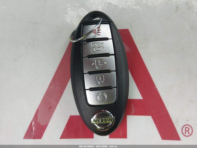 Nissan Pathfinder Platinum
