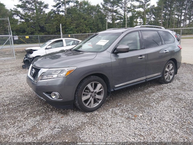 Nissan Pathfinder Platinum
